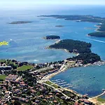 Jakoplic 3* Medulin