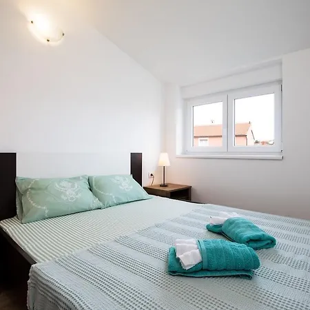 Jakoplic Konukevi 3*