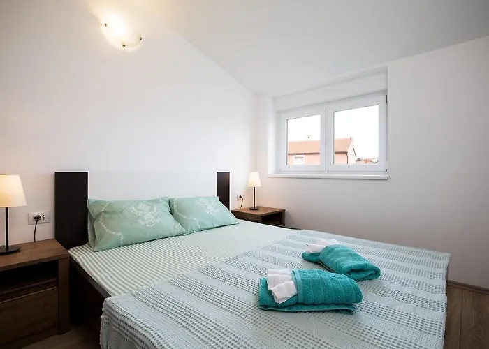 Jakoplic Konukevi 3*